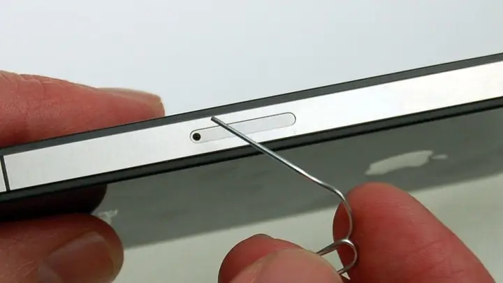 Cách Chọc Khe Sim Iphone