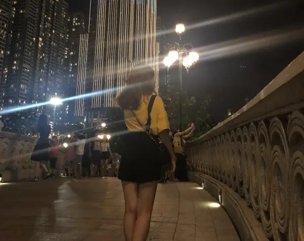 Camera Iphone Bị Loé Sáng
