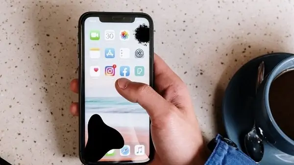 Màn Hình Iphone Bị Chấm Đen