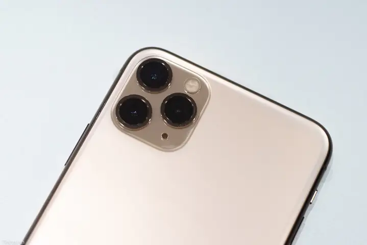 Mặt Sau Của Iphone 11