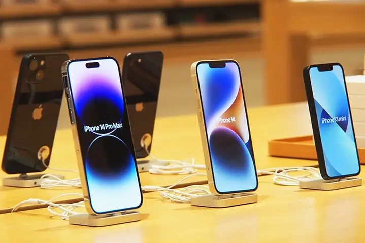 Iphone Hàng Trưng Bày Là Sao