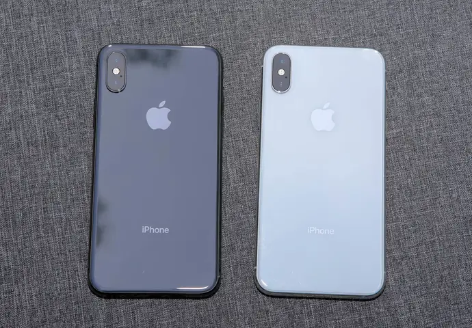 Iphone X Silver Vs Space Grey Iphone X Silver Vs Space Grey