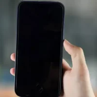 Iphone Màn Hình Đen: Nguyên Nhân, Cách Khắc Phục Và Khi Nào Nên Đưa Đến Trung Tâm Sửa Chữa