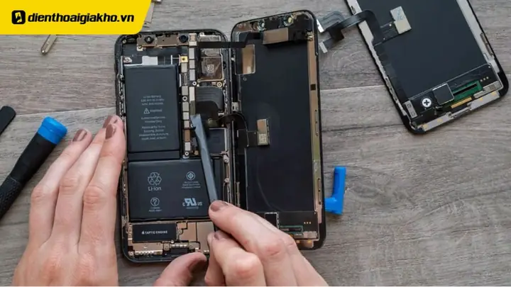Thay Pin Iphone Mất Bao Lâu Thay Pin Iphone Mất Bao Lâu